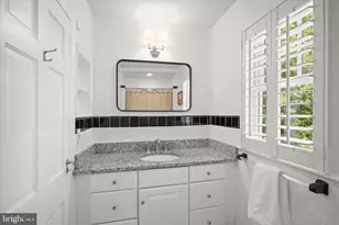 3075 N Pollard Street N, Arlington, VA 22207 - Photo 28