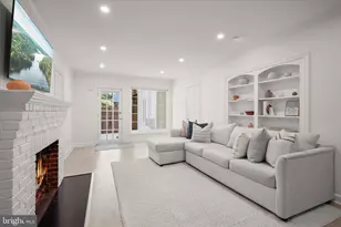 3075 N Pollard Street N, Arlington, VA 22207 - Photo 38
