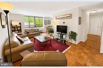 4390 Lorcom Lane #606, Arlington, VA 22207 - Photo 4