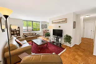 4390 Lorcom Ln, Arlington, VA 22207 - Photo 4