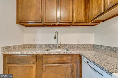 4271 35th Street S #A1, Arlington, VA 22206 - Photo 10