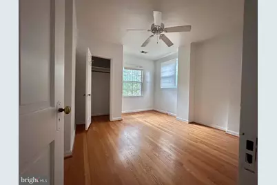 1208 S Cleveland Street #TOP FLOOR, Arlington, VA 22204 - Photo 4