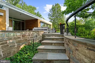 2533 N Ridgeview Rd, Arlington, VA 22207 - Photo 2