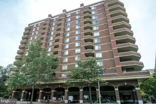 1276 N Wayne St, Arlington, VA 22201 - Photo 1