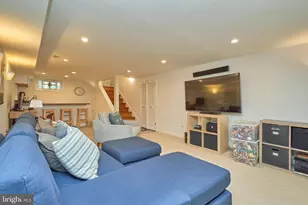 230 N Jackson Street N, Arlington, VA 22201 - Photo 28