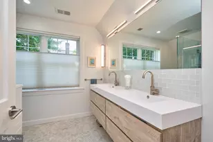 230 N Jackson Street N, Arlington, VA 22201 - Photo 36