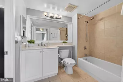 851 N Glebe Road #1301, Arlington, VA 22203 - Photo 38