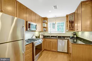 4123 S Four Mile Run Dr, Arlington, VA 22204 - Photo 18