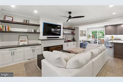 2528 S Walter Reed Drive #5, Arlington, VA 22206 - Photo 4