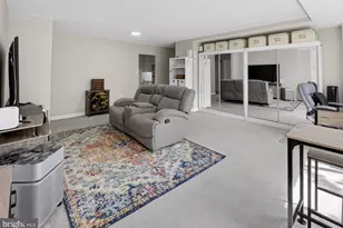 1121 Arlington Blvd, Arlington, VA 22209 - Photo 4