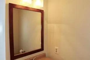 2215 N Somerset St, Arlington, VA 22205 - Photo 4
