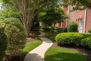 1910 N Adams Street N, Arlington, VA 22201 - Photo 2