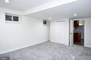 1316 S Dinwiddie St, Arlington, VA 22206 - Photo 32