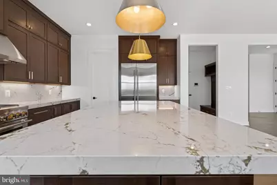 861 N Manchester Street, Arlington, VA 22205 - Photo 12