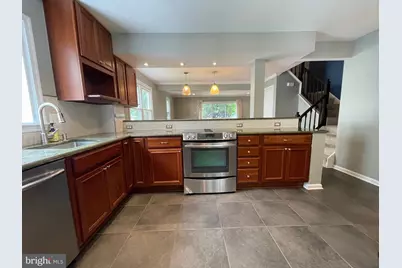 3834 13th Street N, Arlington, VA 22201 - Photo 2