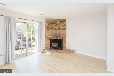 933 S Rolfe Street #2, Arlington, VA 22204 - Photo 8