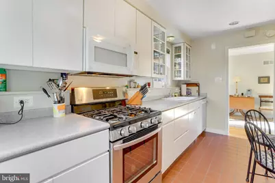 2700 N Dinwiddie Street N, Arlington, VA 22207 - Photo 12