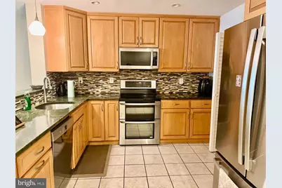 1605 S Hayes Street #1, Arlington, VA 22202 - Photo 8