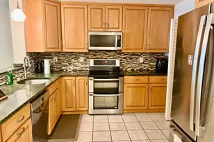 1605 S Hayes St, Arlington, VA 22202 - Photo 8