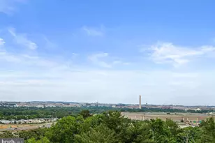 1300 Army Navy Dr, Arlington, VA 22202 - Photo 40