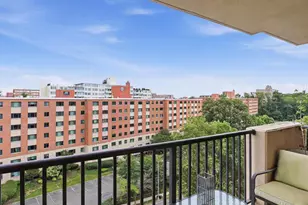 1300 Army Navy Dr, Arlington, VA 22202 - Photo 10