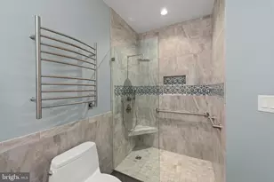 1200 N Hartford St, Arlington, VA 22201 - Photo 16