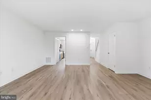 656 15th St S, Arlington, VA 22202 - Photo 14