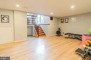 942 N McKinley Rd, Arlington, VA 22205 - Photo 42