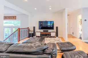 942 N McKinley Rd, Arlington, VA 22205 - Photo 14