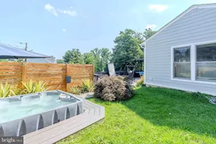 942 N McKinley Rd, Arlington, VA 22205 - Photo 8