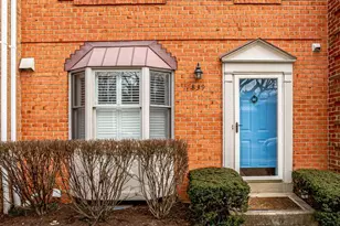839 N Greenbrier St, Arlington, VA 22205 - Photo 2