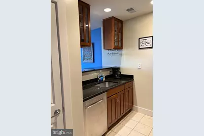 1200 N Hartford Street #507, Arlington, VA 22201 - Photo 6
