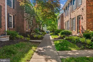 2544-D S Arlington Mill Dr, Arlington, VA 22206 - Photo 4