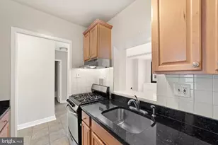 1021 Arlington Blvd, Arlington, VA 22209 - Photo 18