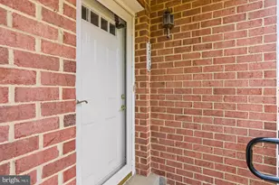 6908 Fairfax Dr, Arlington, VA 22213 - Photo 4