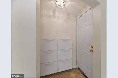 1817 N Queens Lane #2-161, Arlington, VA 22201 - Photo 2
