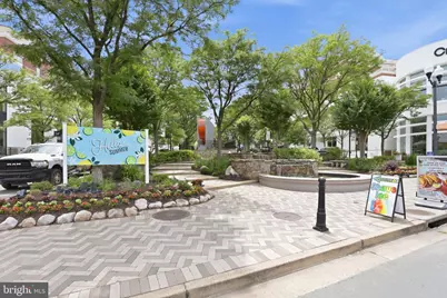 2400 Clarendon Boulevard #815, Arlington, VA 22201 - Photo 30