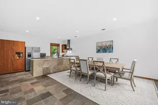 2360 S Arlington Ridge Rd, Arlington, VA 22202 - Photo 28