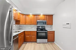 3706 12th St S, Arlington, VA 22204 - Photo 14