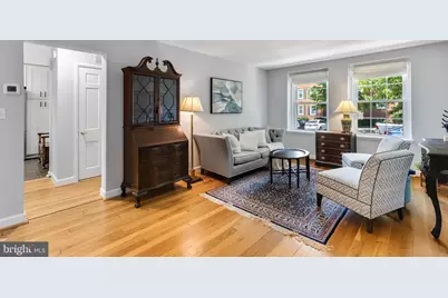 2877 S Buchanan Street #A2, Arlington, VA 22206 - Photo 4