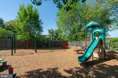3007 S Buchanan Street #B2, Arlington, VA 22206 - Photo 20