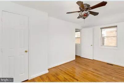 2446 S Nelson Street, Arlington, VA 22206 - Photo 12