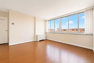 1301 S Arlington Ridge Road S, Arlington, VA 22202 - Photo 16