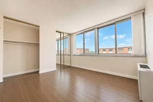1301 S Arlington Ridge Road S, Arlington, VA 22202 - Photo 12