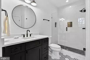 414 N Monroe St, Arlington, VA 22201 - Photo 46