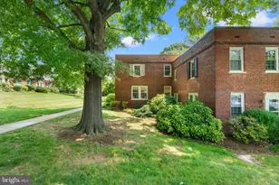 1021 S Barton St, Arlington, VA 22204 - Photo 2