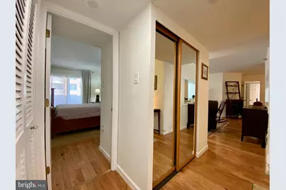 1301 N Courthouse Road N #812, Arlington, VA 22201 - Photo 24