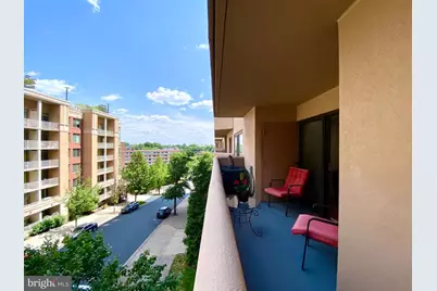 1301 N Courthouse Road N #812, Arlington, VA 22201 - Photo 14