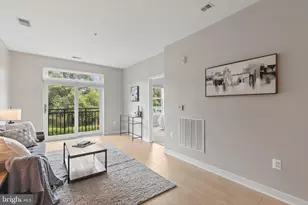 989 S Buchanan St, Arlington, VA 22204 - Photo 4