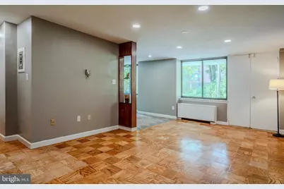 4390 Lorcom Lane #102, Arlington, VA 22207 - Photo 4
